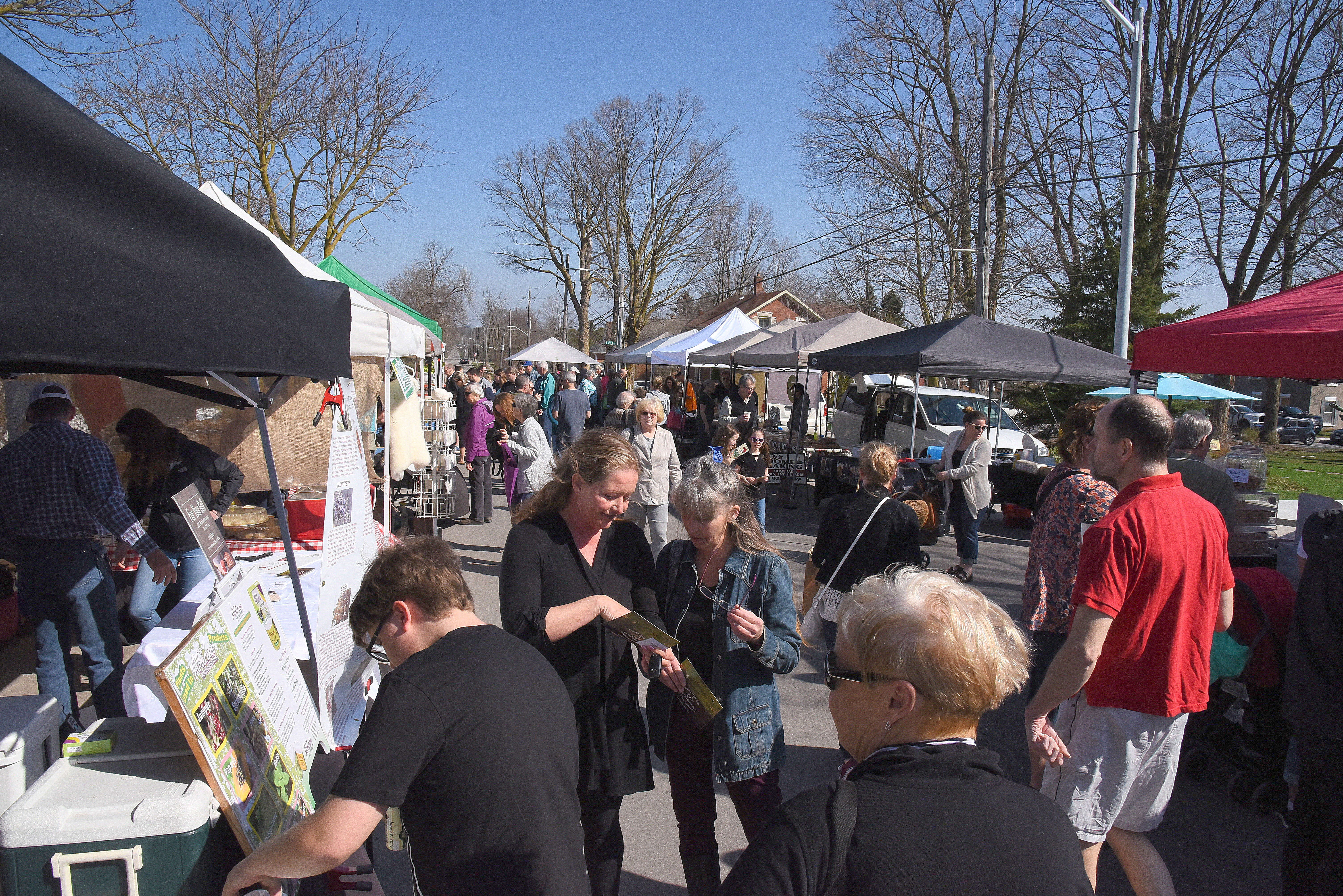 Farmers' Market